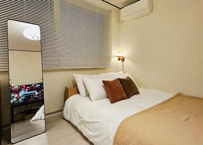 Cozy & Comfortable Near Sillim Station, Easy Access To Gangnam & Hongdae Seul